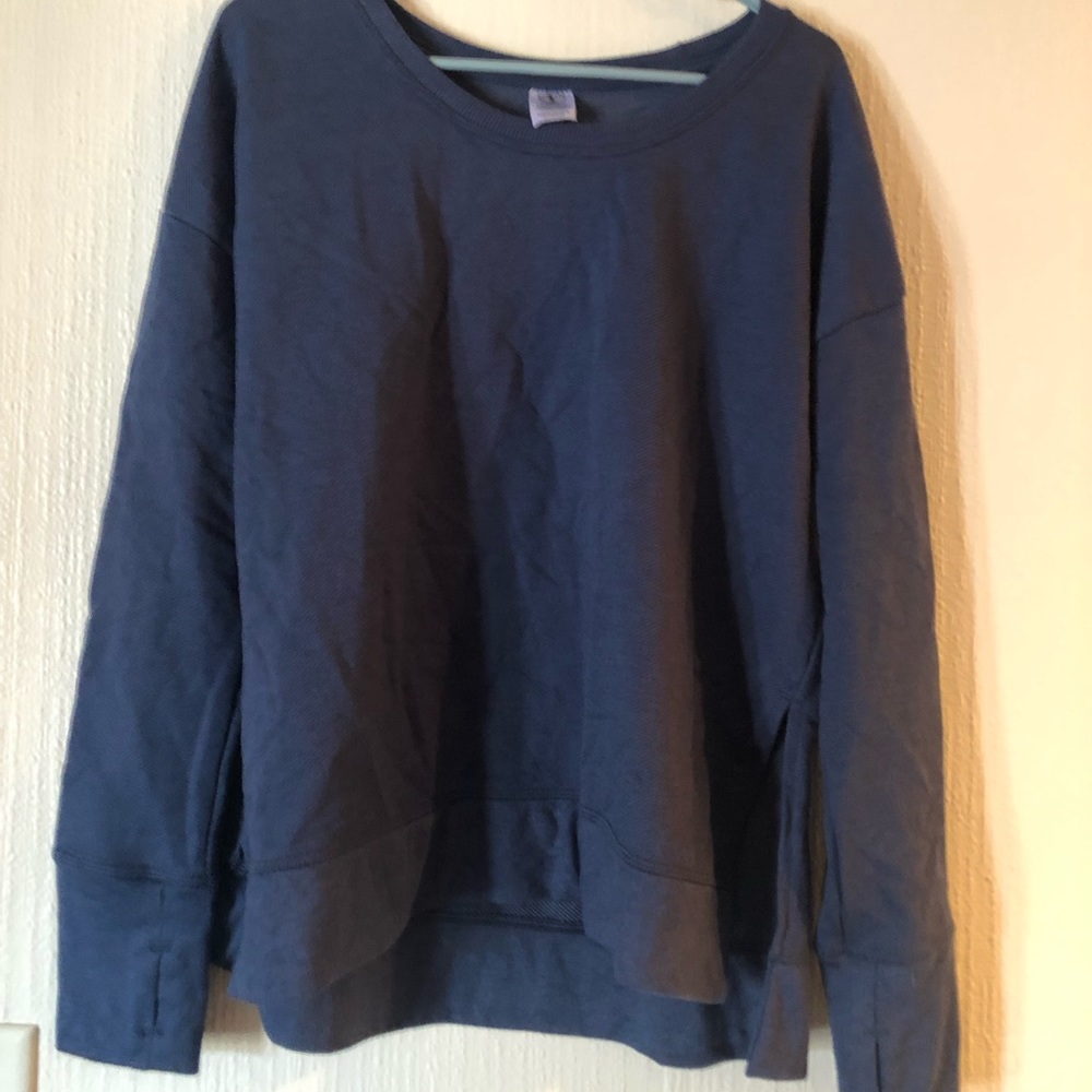 Athletic works navy blue sweatshirt workout pullover women’s long sleeve shirt
